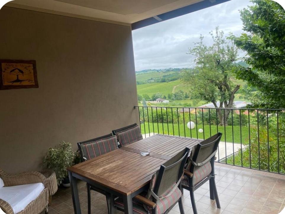 Agriturismo Bottega Di Rosanna Castagnole delle Lanze Zewnętrze zdjęcie