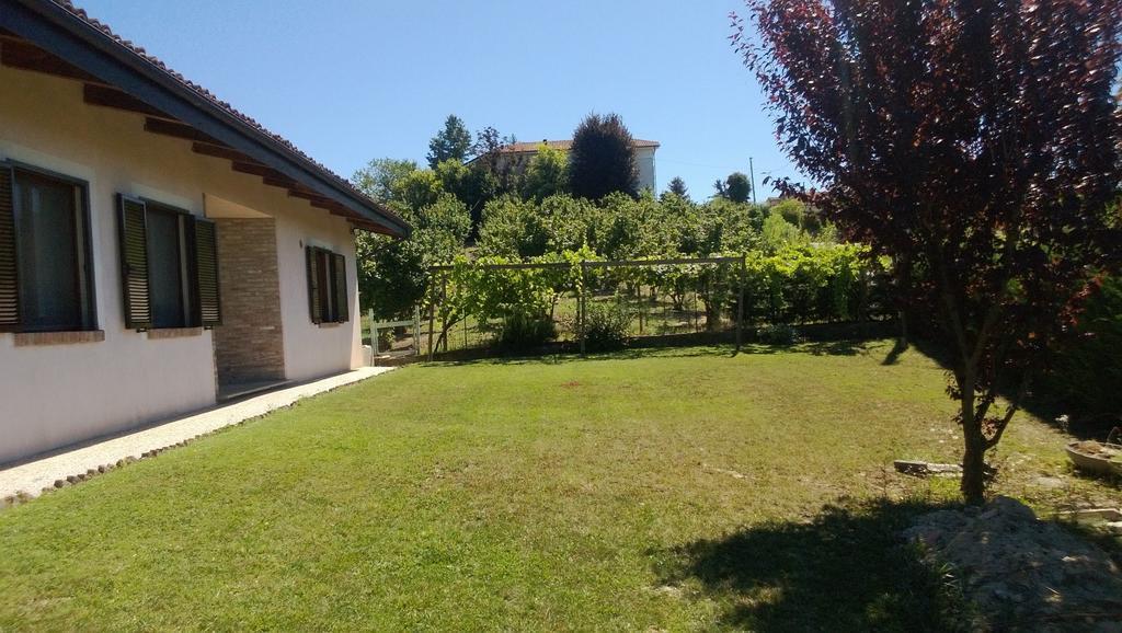 Agriturismo Bottega Di Rosanna Castagnole delle Lanze Zewnętrze zdjęcie
